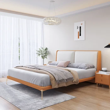 В главной спальне небольшая роскошная кожаная двуспальная кровать в минималистичном стиле, современный дизайн, свадебная кровать в скандинавском стиле, кровать с массивным деревянным каркасом