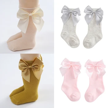 Носки для новорожденных девочек, детские гольфы с бантиком, летние дышащие чулки из мягкого хлопка для малышей, нескользящие хлопковые носки принцессы
