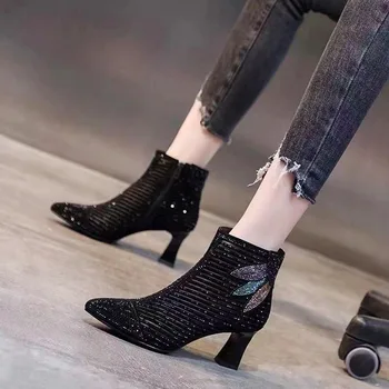 Модные уличные ботильоны с сетчатым каркасом из блесток, женские ботинки с острым носком на блочном каблуке, украшенные стразами